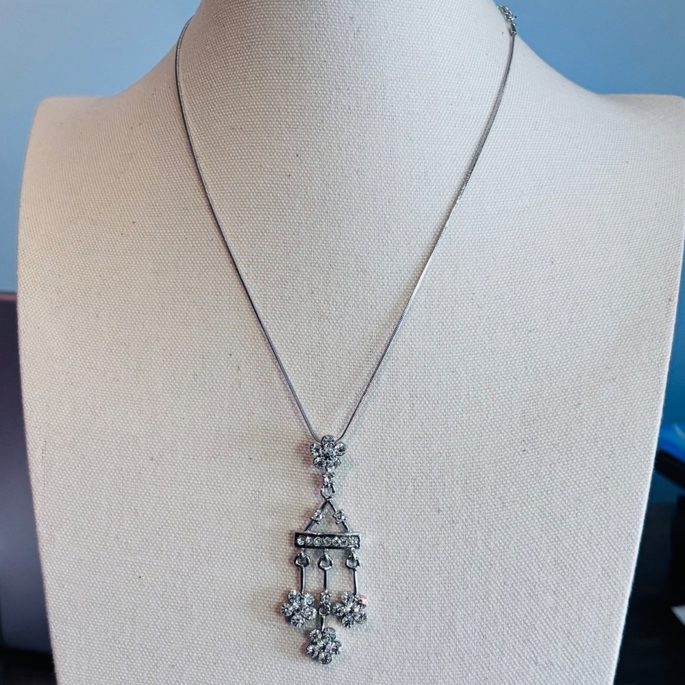 Silver Tone Rhinestone Chandelier Floral Drop Pendant Snake Chain Necklace